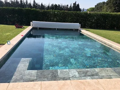 Image de Ô LIMPIDA PISCINES ERMANNI COUSTELLET