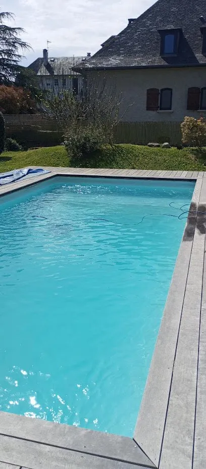 Image de Orésia - Entretien, création et rénovation de piscines