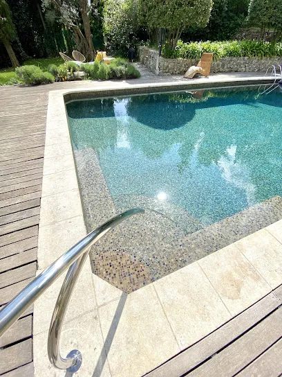 Image de Piscine Clean - Construction, Maintenance et Entretien de Piscines