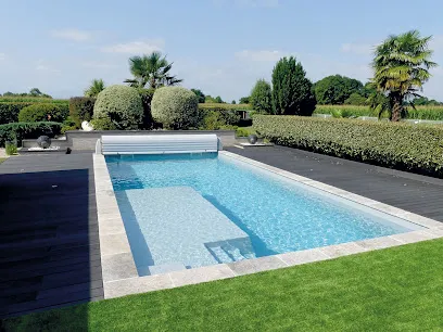 Image de PISCINISTES ASSOCIES - Rue de la Piscine