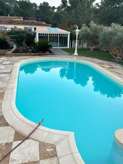Image de SAS JOURDAN AND CO. - Côté Piscine & Spa 83 - Hyères